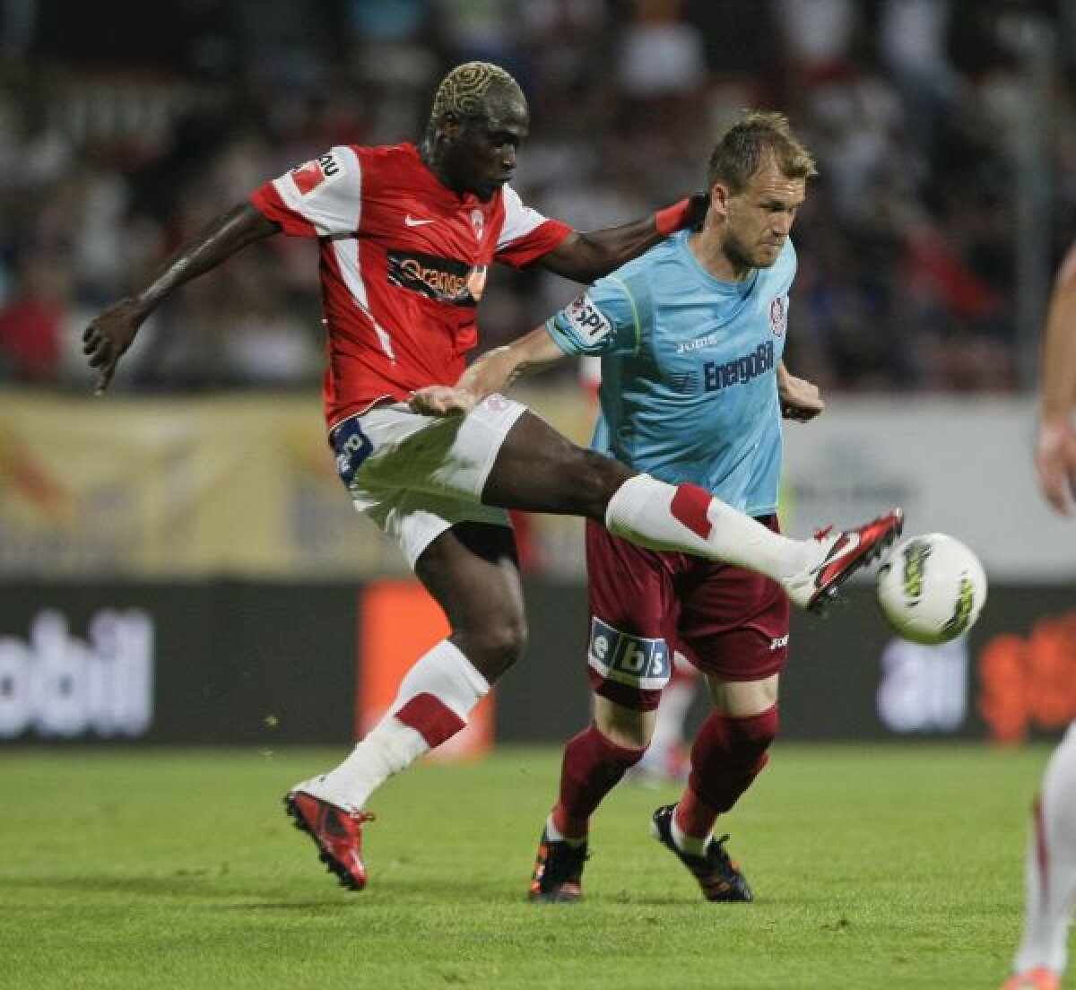 CFR trage de Kone » Andone îl vrea în Gruia pe Djakaridja