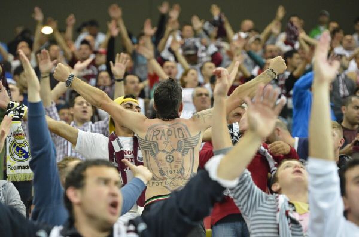 Lecţie de civilizaţie » Suporterii celor două mari rivale şi-au unit forţele doar cînd au scandat împotriva lui Dragomir