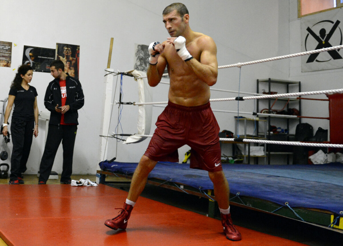 Zîmbiţi, vă rog! » Lucian Bute îşi păstrează tonul optimist înaintea luptei cu Froch