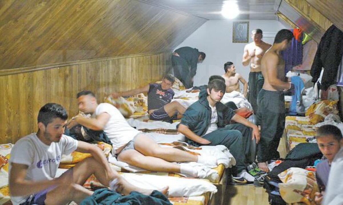 Cu eseul la spovedanie » Rugbyştii de 18 ani de la Metrorex Bucureşti au participat la un cantonament inedit, la mănăstire