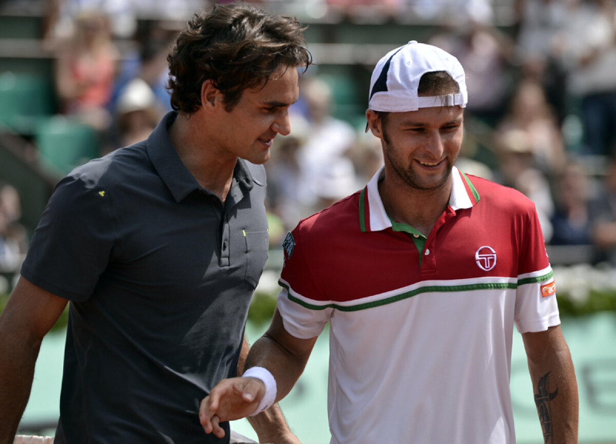 Felicitat de Federer » Adrian Ungur a reuşit ieri să-i ia un set fostului lider mondial