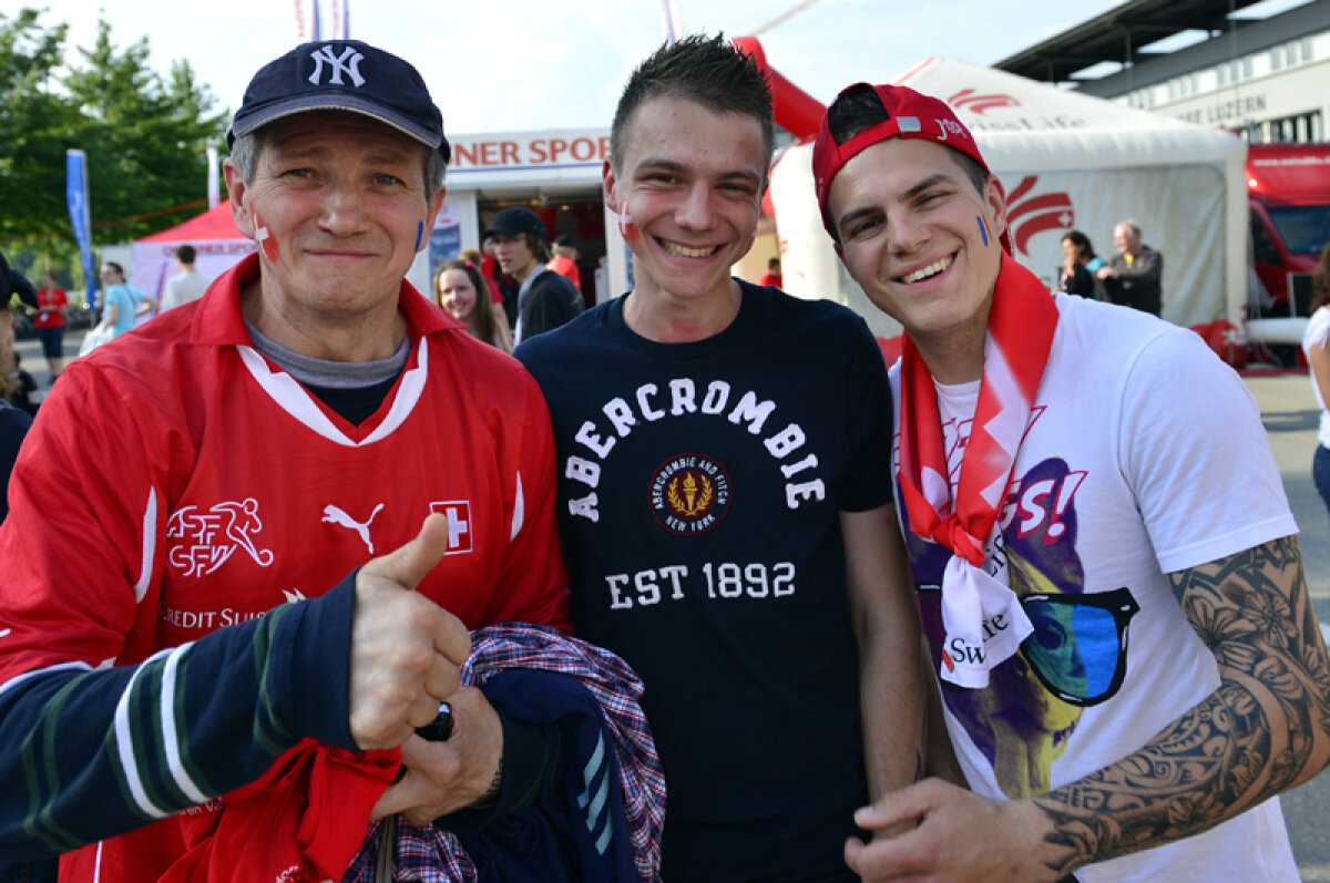 Finii lui Anghel Iordănescu din Elveţia au fost la meci: "Eram ospătar acasă, aici spăl pe jos"