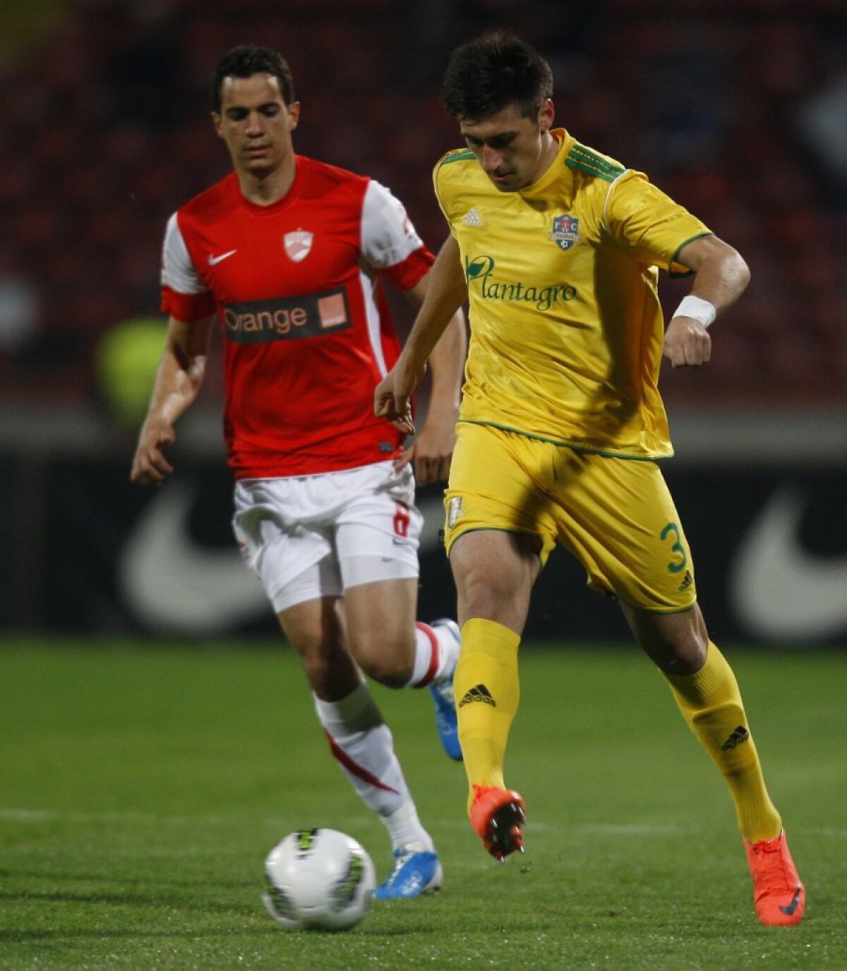 Vaslui l-a cedat pe Papp la Chievo! Porumboiu explică ce a obţinut în urma transferului