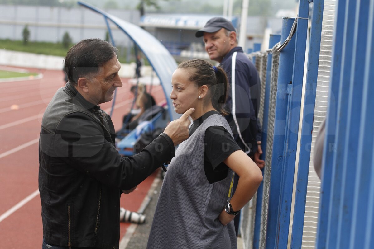 Reportaj la examenul arbitrelor » Nea Nelu şi "fluieraşele" :)