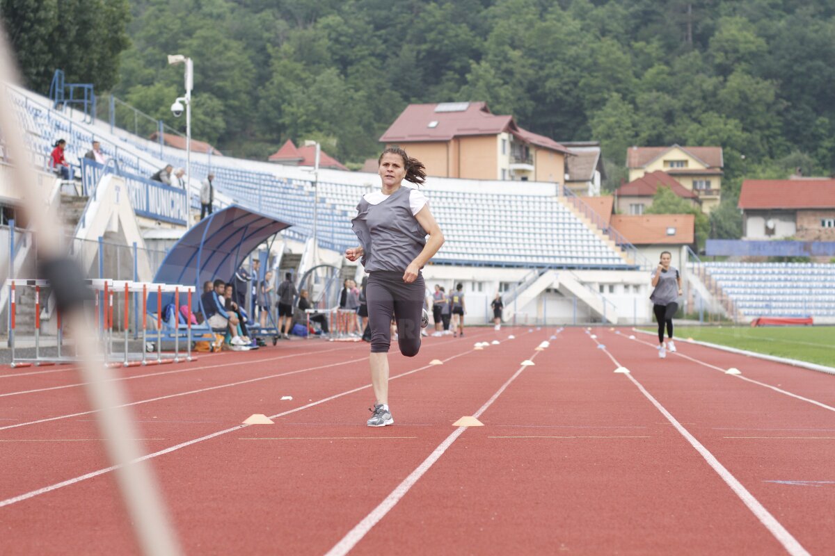 Reportaj la examenul arbitrelor » Nea Nelu şi "fluieraşele" :)