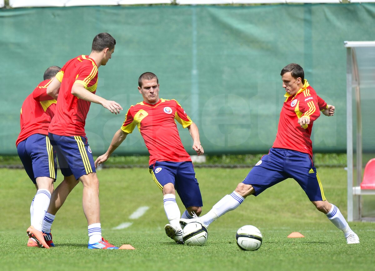 FOTO » Cu zîmbetul pe buze » "Tricolorii" s-au relaxat la antrenamentul dinaintea meciului cu Austria