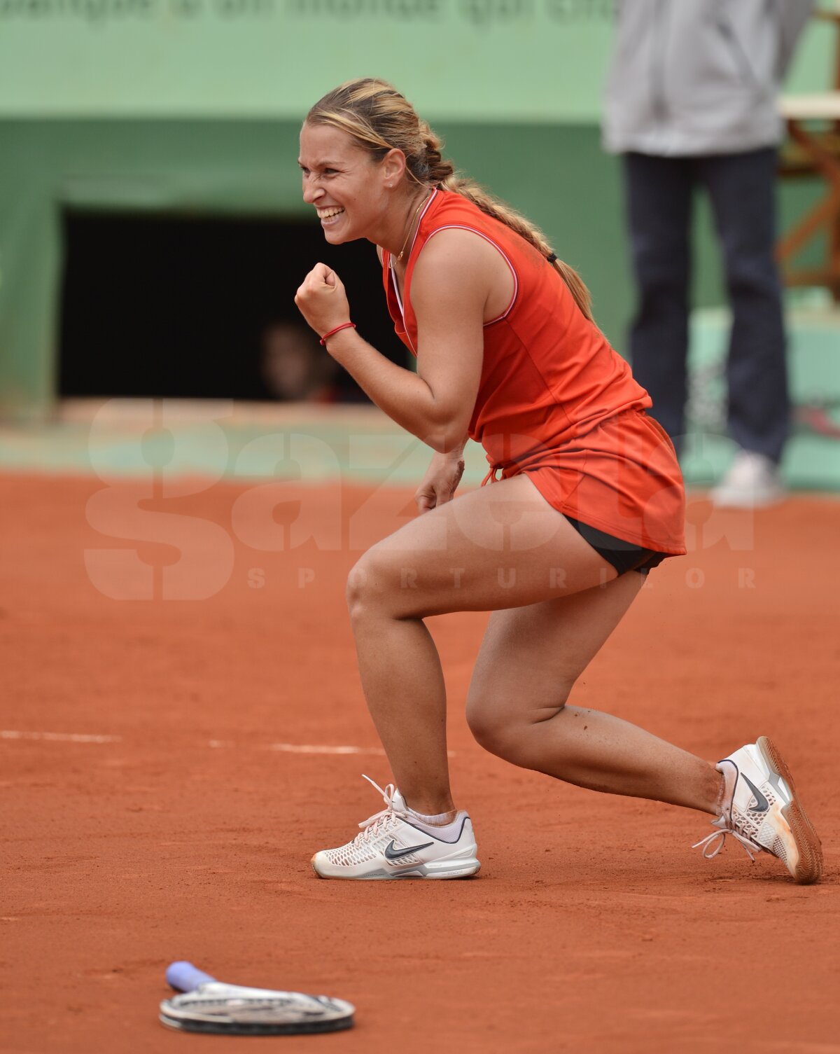 Şoc la Roland Garros » Victoria Azarenka a fost eliminată în "optimile" turneului de la Paris