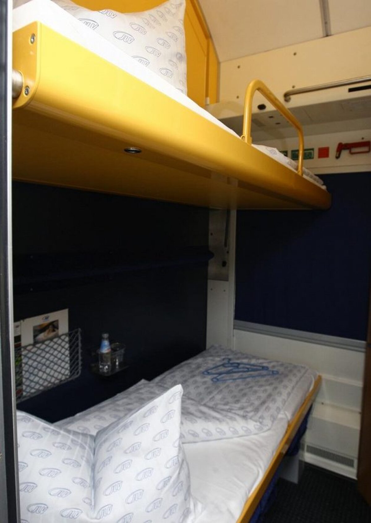 FOTO După 78 de ani! » Cehii au ajuns cu trenul la Euro! Sînt superstiţioşi