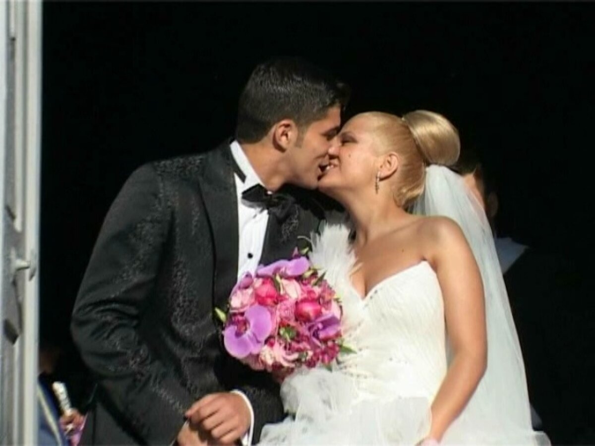 FOTO Luchin fuge în Mexic » Dinamovistul pleacă la Cancun în luna de miere