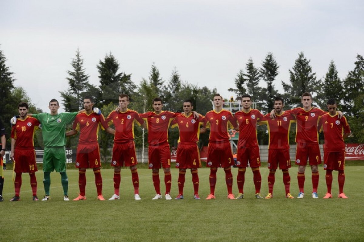 FOTO România - Slovacia 2-0 » Tricolorii mici trebuie să bată Letonia şi Slovacia să nu învingă Franţa