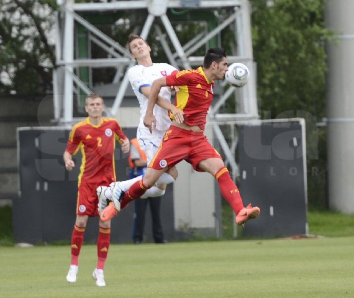 FOTO România - Slovacia 2-0 » Tricolorii mici trebuie să bată Letonia şi Slovacia să nu învingă Franţa
