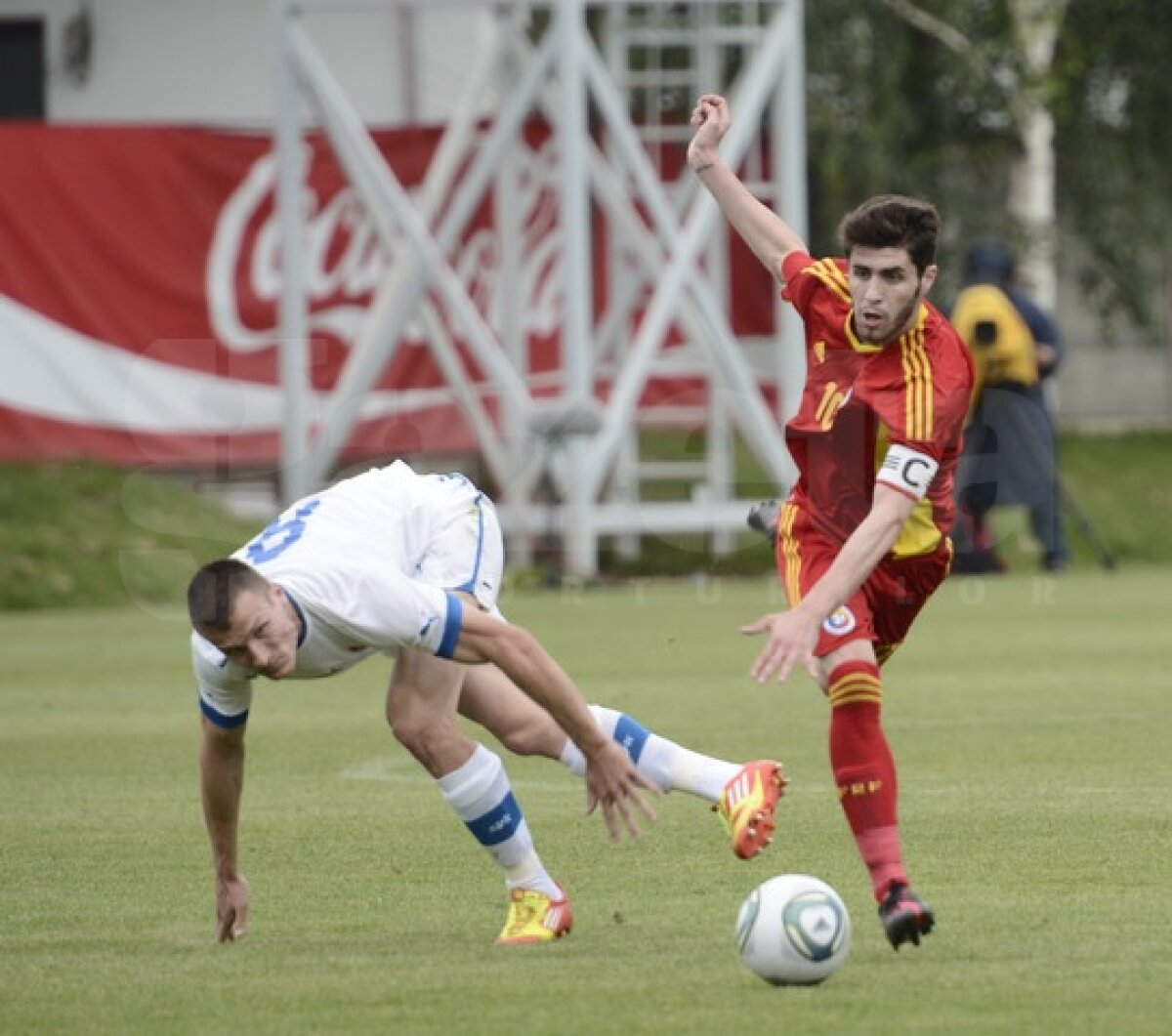 FOTO România - Slovacia 2-0 » Tricolorii mici trebuie să bată Letonia şi Slovacia să nu învingă Franţa