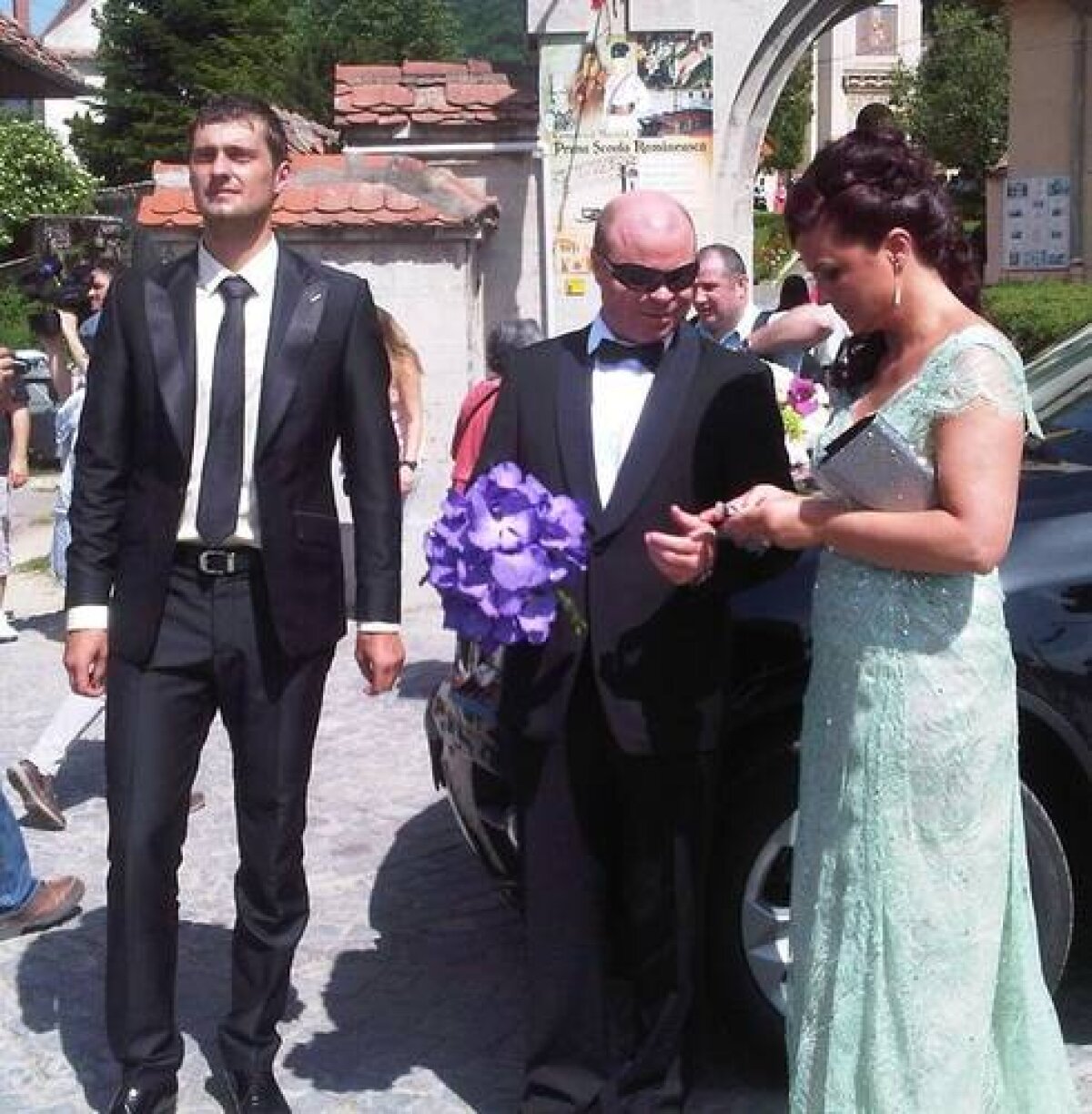 FOTO "Rebelul" Gabi Tamaş s-a însurat! Adrian Mutu va fi azi alături de colegul său de la naţională