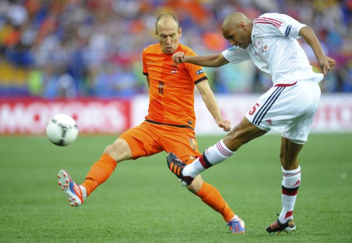 VIDEO şi FOTO Danemarca provoacă prima mare surpriză la Euro » Krohn-Dehli îngenunchează Olanda