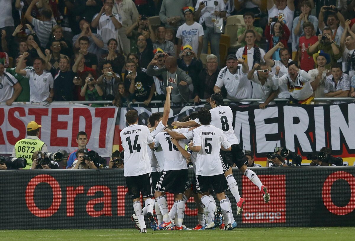 VIDEO şi FOTO Gomez scufundă Portugalia lui Ronaldo » Germania cîştigă primul derby de la Euro