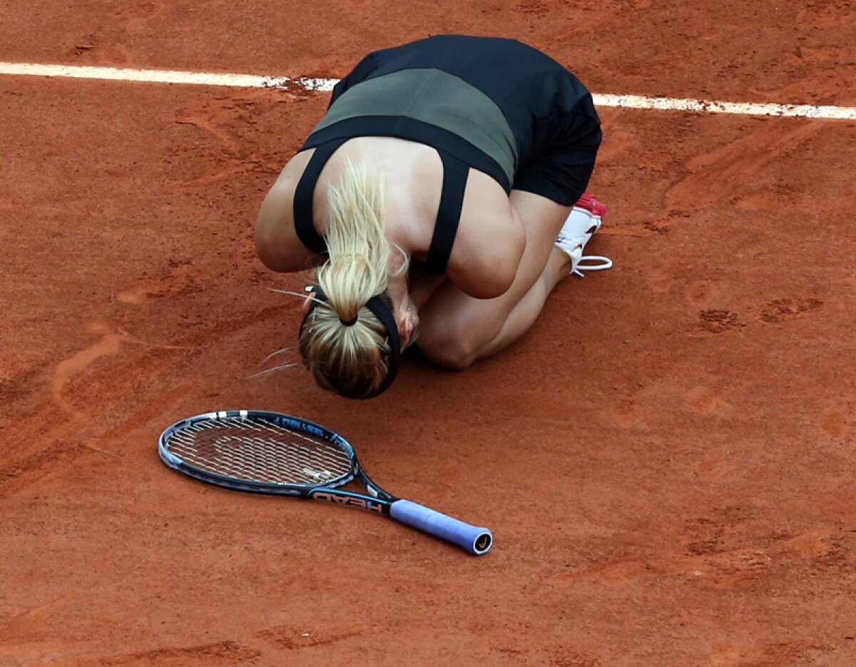FOTO Primele ore ale campioanei » Ce a făcut Maria Şarapova după ce s-a impus la Roland Garros