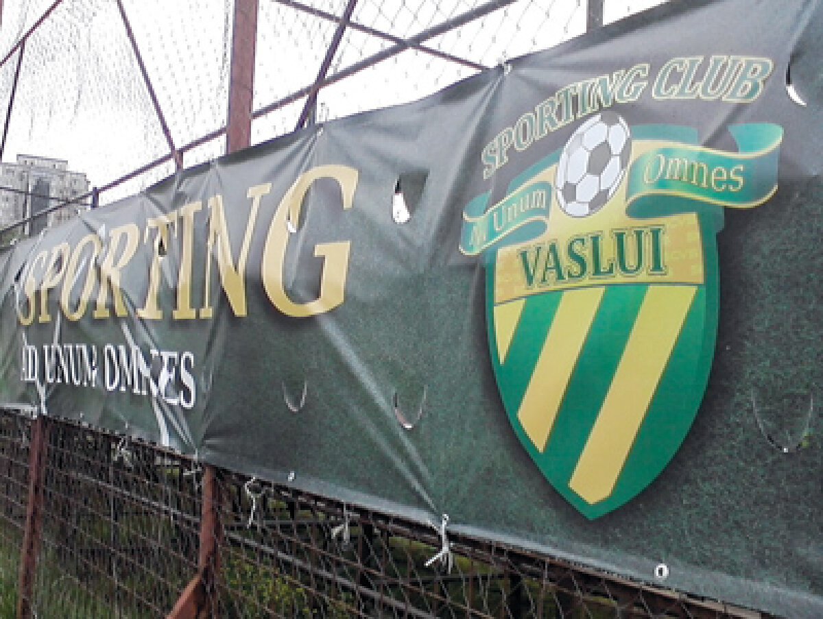 Război pe stemă» FC Vaslui îşi schimbă sigla: ”Toţi ca unul”. Fanii se împotrivesc