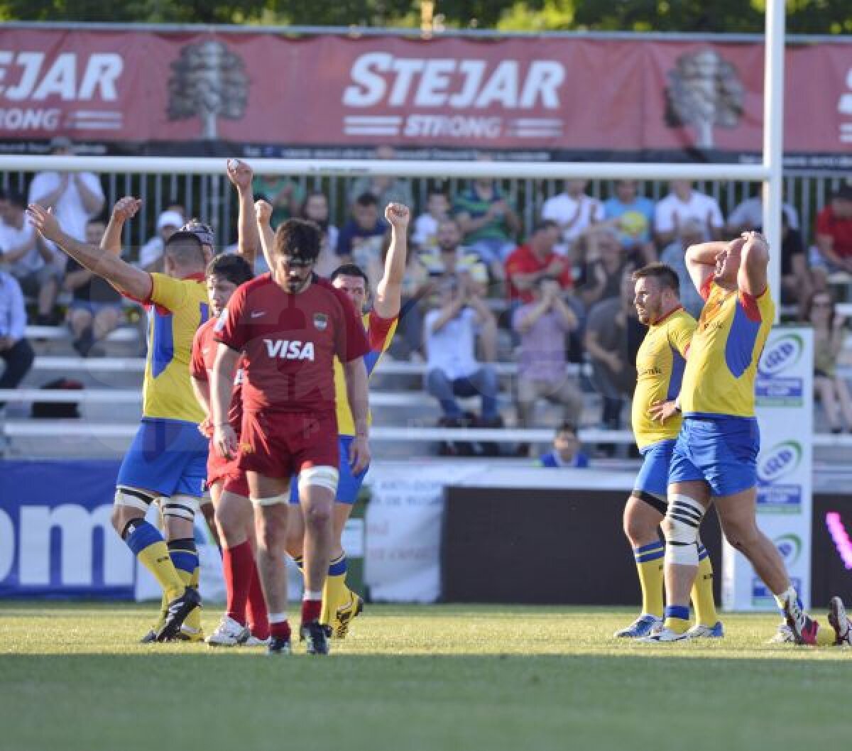 "Stejarii" au învins Argentina Jaguars şi luptă duminică pentru trofeul IRB Nations Cup