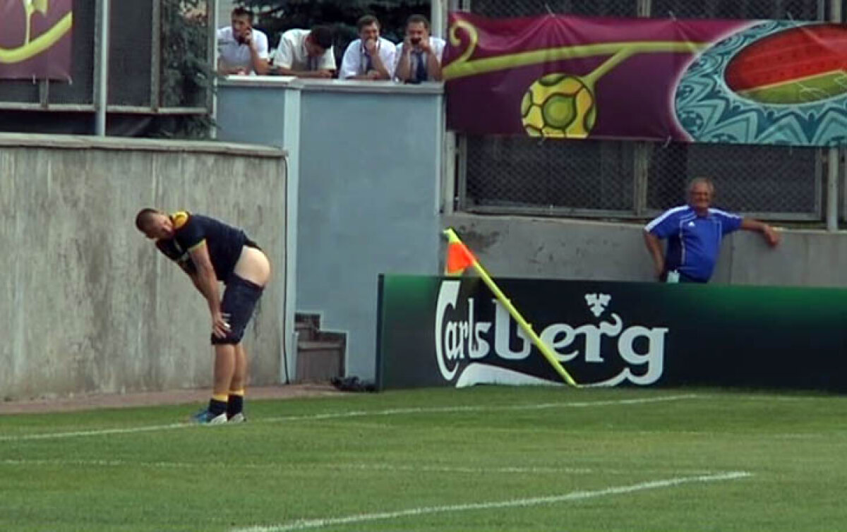 VIDEO Pedeapsa » Imaginea cu portarul Wiland în fundul gol a scandalizat Suedia