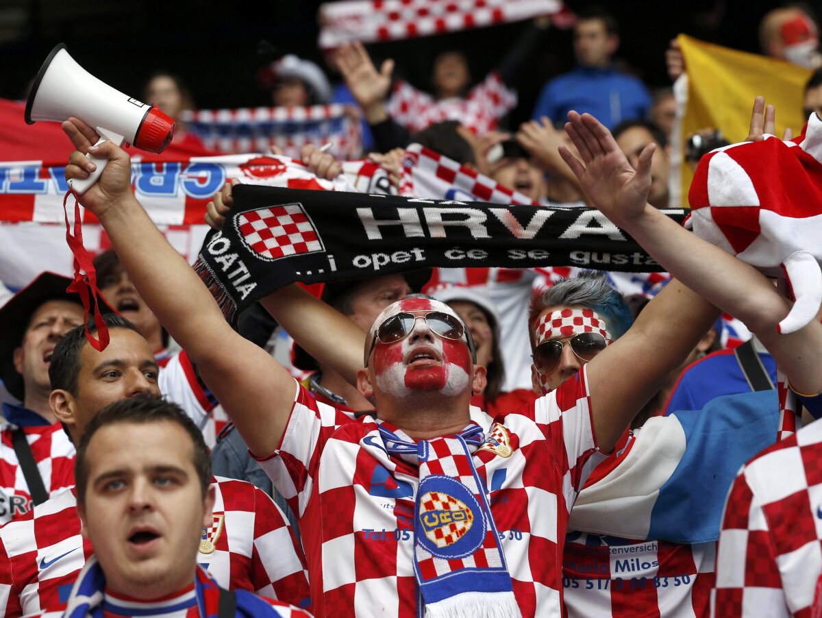 FOTO&VIDEO Italia şi Croaţia au încheiat la egalitate, 1-1, şi complică situaţia în grupa C