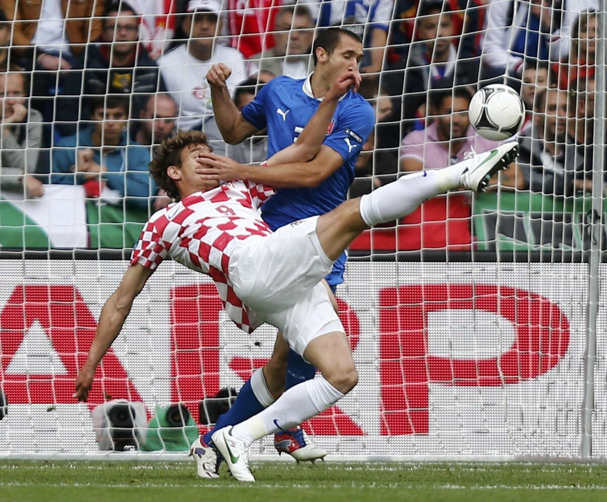 FOTO&VIDEO Italia şi Croaţia au încheiat la egalitate, 1-1, şi complică situaţia în grupa C