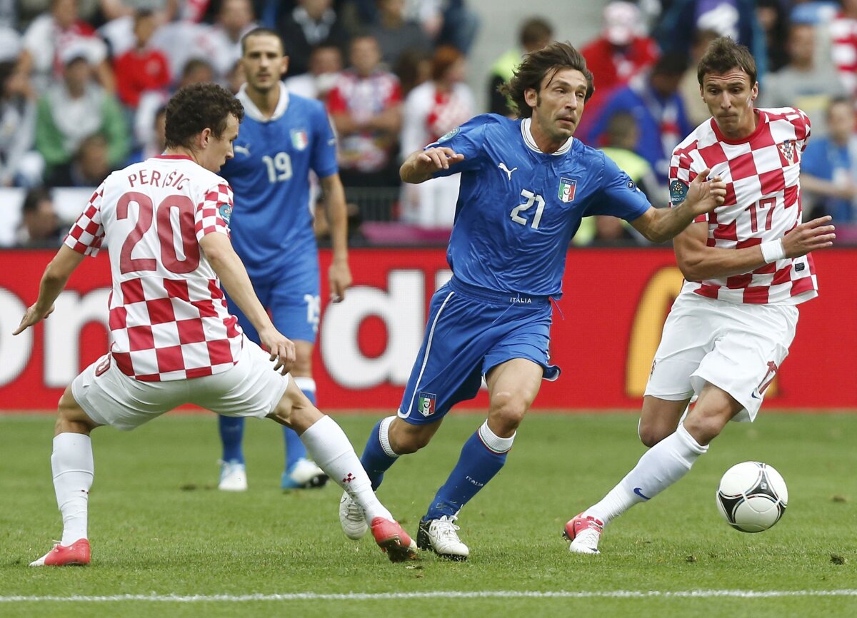 FOTO&VIDEO Italia şi Croaţia au încheiat la egalitate, 1-1, şi complică situaţia în grupa C