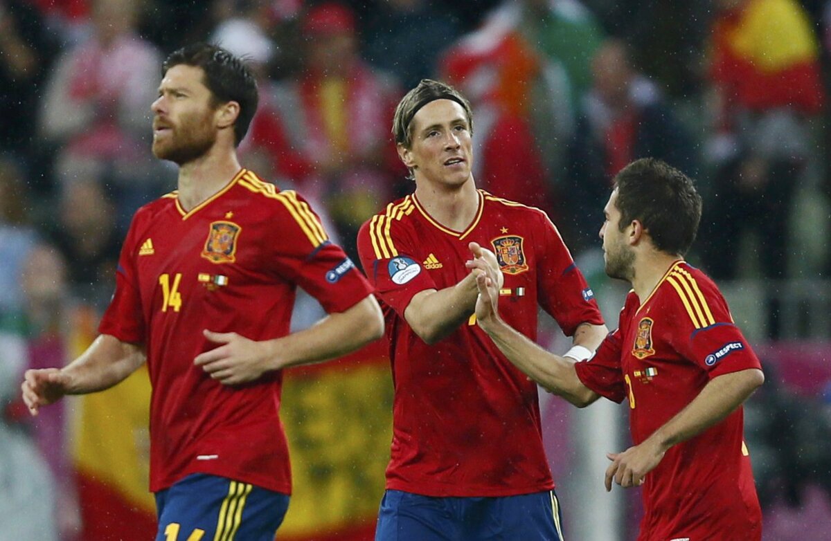 Spania a făcut instrucţie cu echipa lui Trapattoni, prima eliminată de la Euro