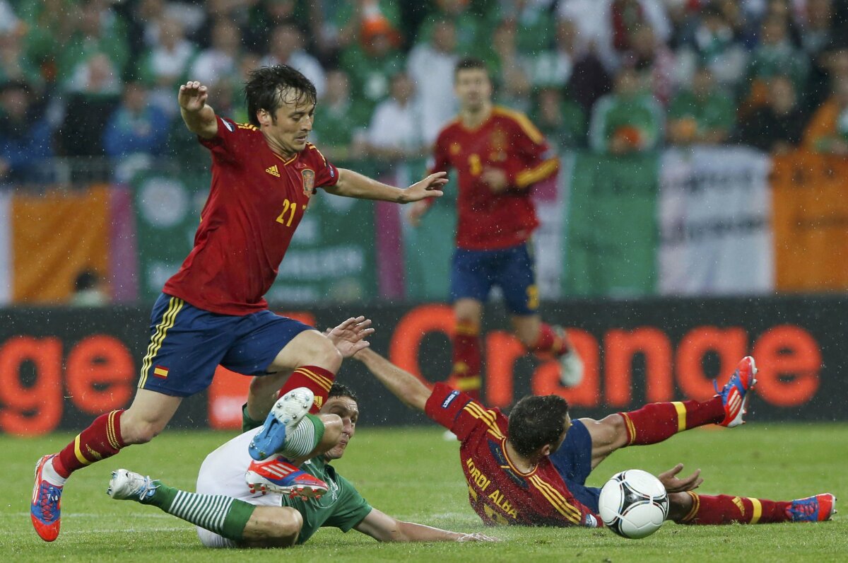 Spania a făcut instrucţie cu echipa lui Trapattoni, prima eliminată de la Euro