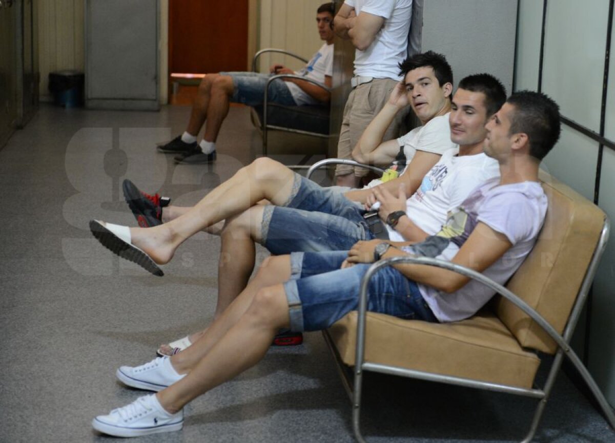 FOTO%VIDEO Surpriză la vizita medicală a dinamoviştilor » El va fi urmaşul lui N'Doye!