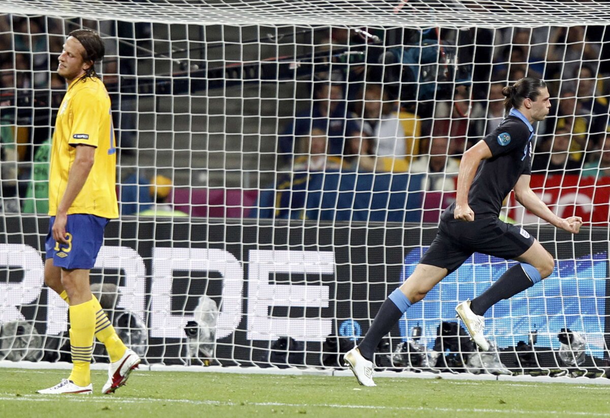 Anglia cîştigă spectaculos şi-i arată lui Ibrahimovici drumul spre casă