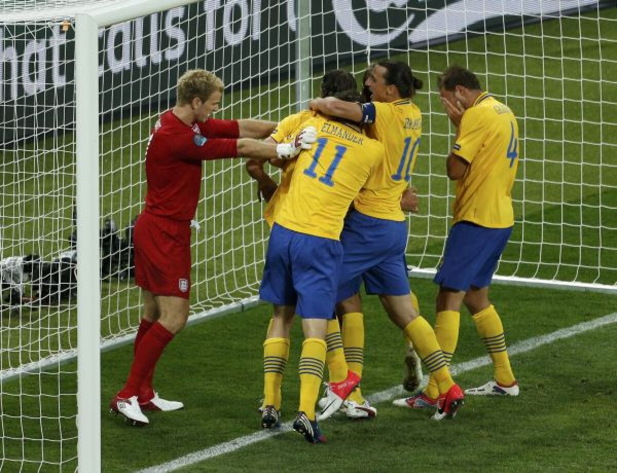 Ţintit fără minge! » Ibrahimovici l-a scuipat pe Hart