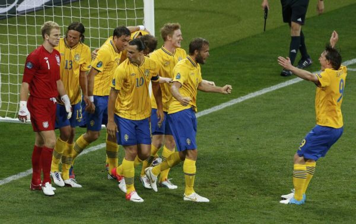 Ţintit fără minge! » Ibrahimovici l-a scuipat pe Hart