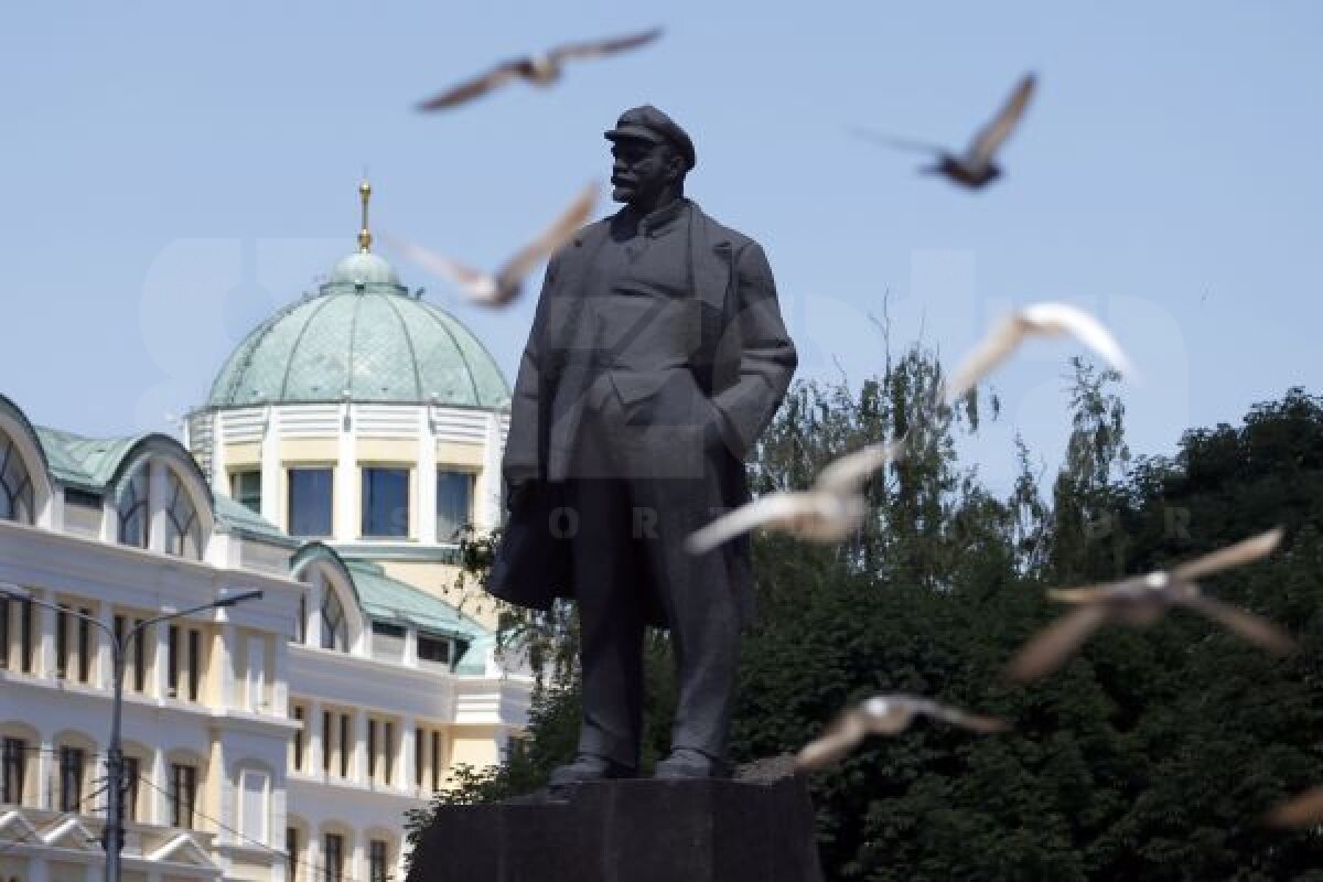 Corespondenţă din Ucraina de la Ovidiu Ioaniţoaia! La vie en vert » Nu e ceea ce crezi. Nu descoperi oraşul minerilor. Doneţk este oraşul verde