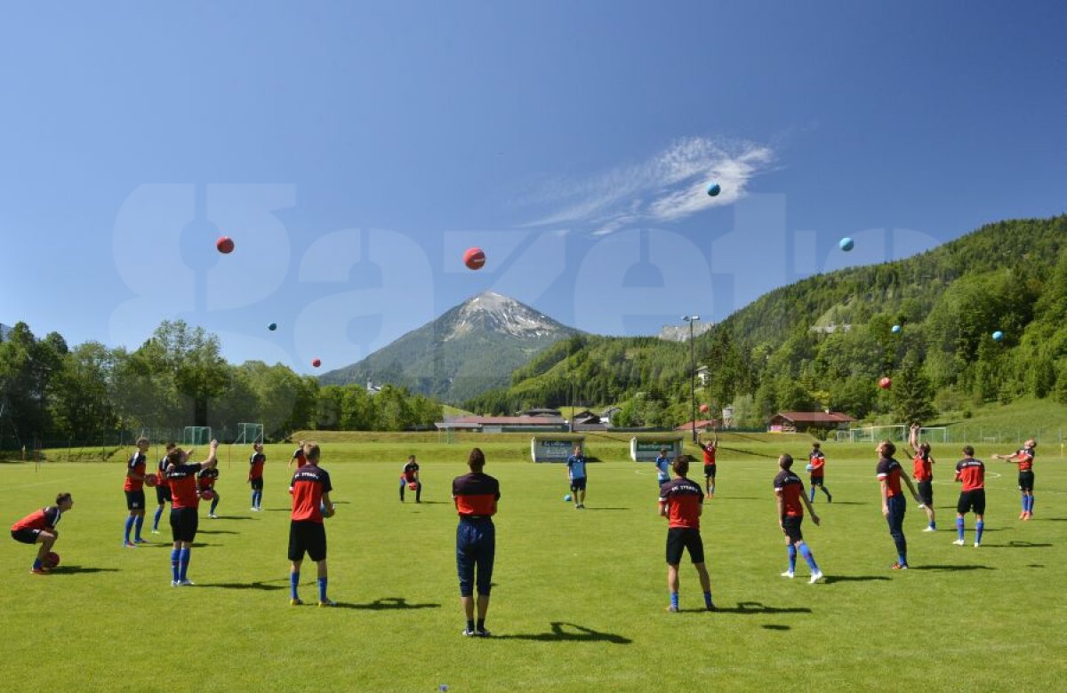 FOTO Baloane spre cer » Preparatorul german le dă mari bătăi de cap steliştilor