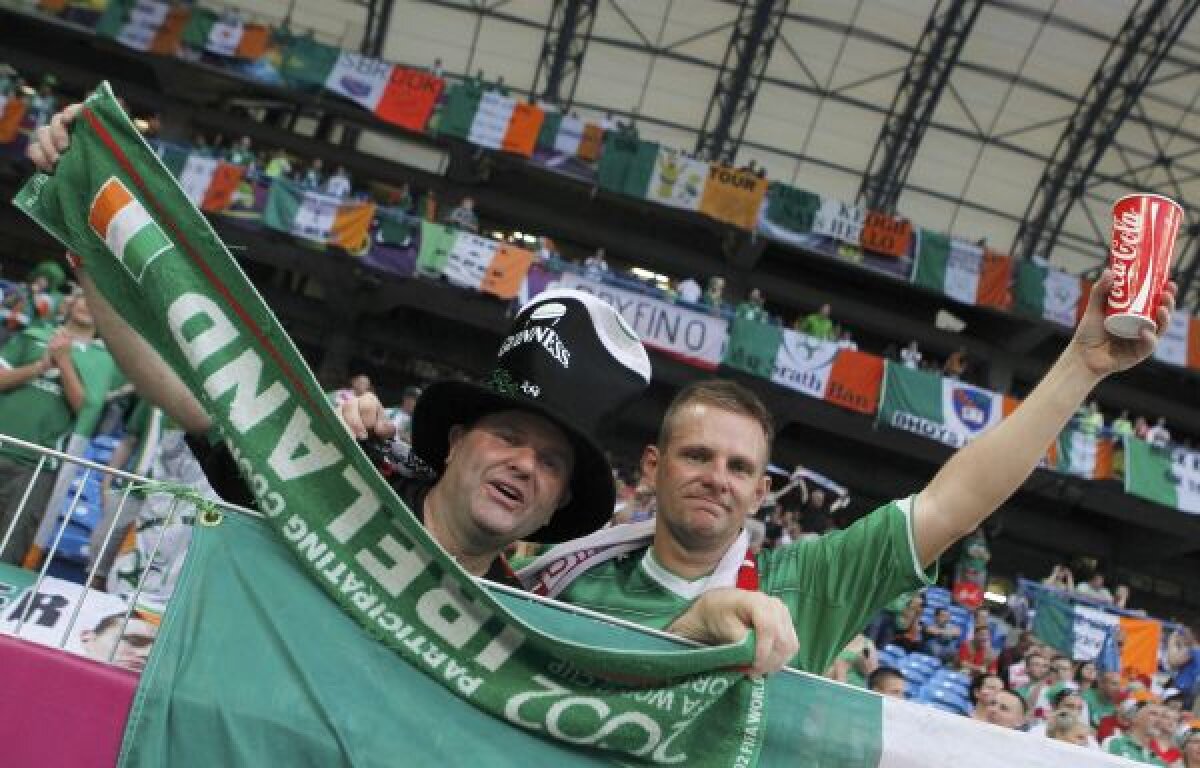 VIDEO + FOTO Squadra respiră! » Azzurrii s-au calificat în sferturi după 2-0 cu Irlanda