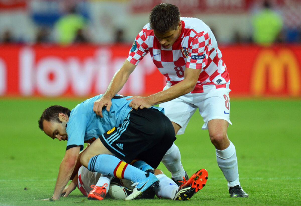 VIDEO Nici blat, dar nici fotbal! » Spania în "sferturi" după un antrenament plictisitor, Croaţia se întoarce la Zagreb