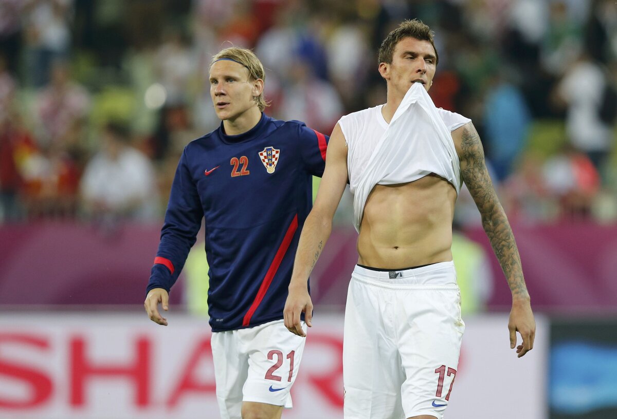 FOTO Imagini de senzaţie de la meciurile grupei C. Iată-le pe cele mai tari!