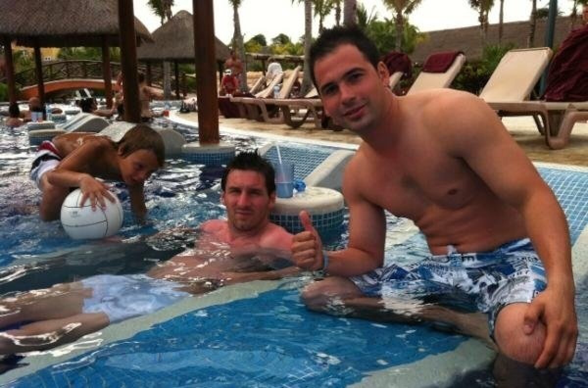 FOTO&VIDEO Spionat şi-n vacanţă» Messi îşi încarcă bateriile în Mexic
