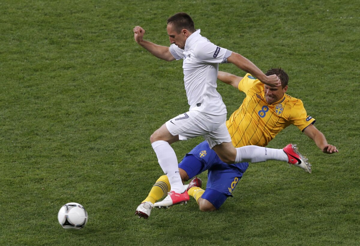 VIDEO + FOTO Tîrîş spre sferturi » Franţa a fost învinsă de Suedia după un joc slab, dar merge mai departe