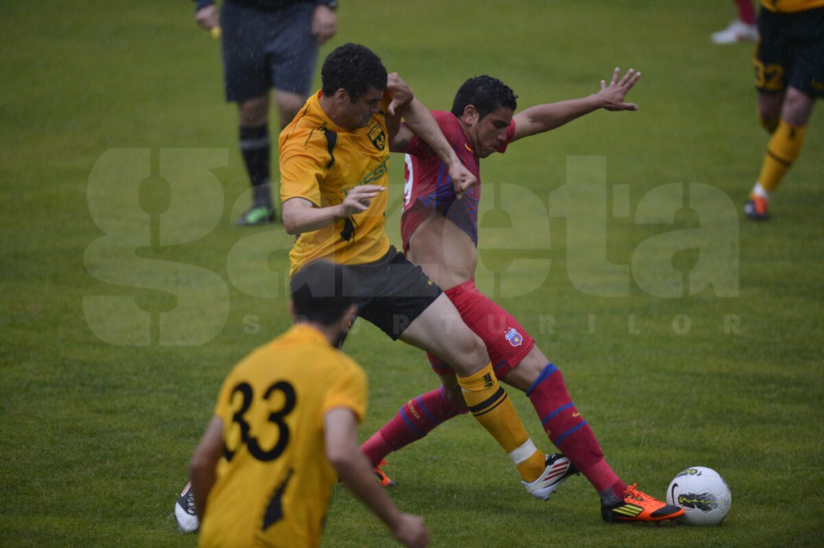 FOTO Steaua - Torpedo Kutaisi 1-1 » Steaua lui Reghe e pregătită doar pentru o repriză