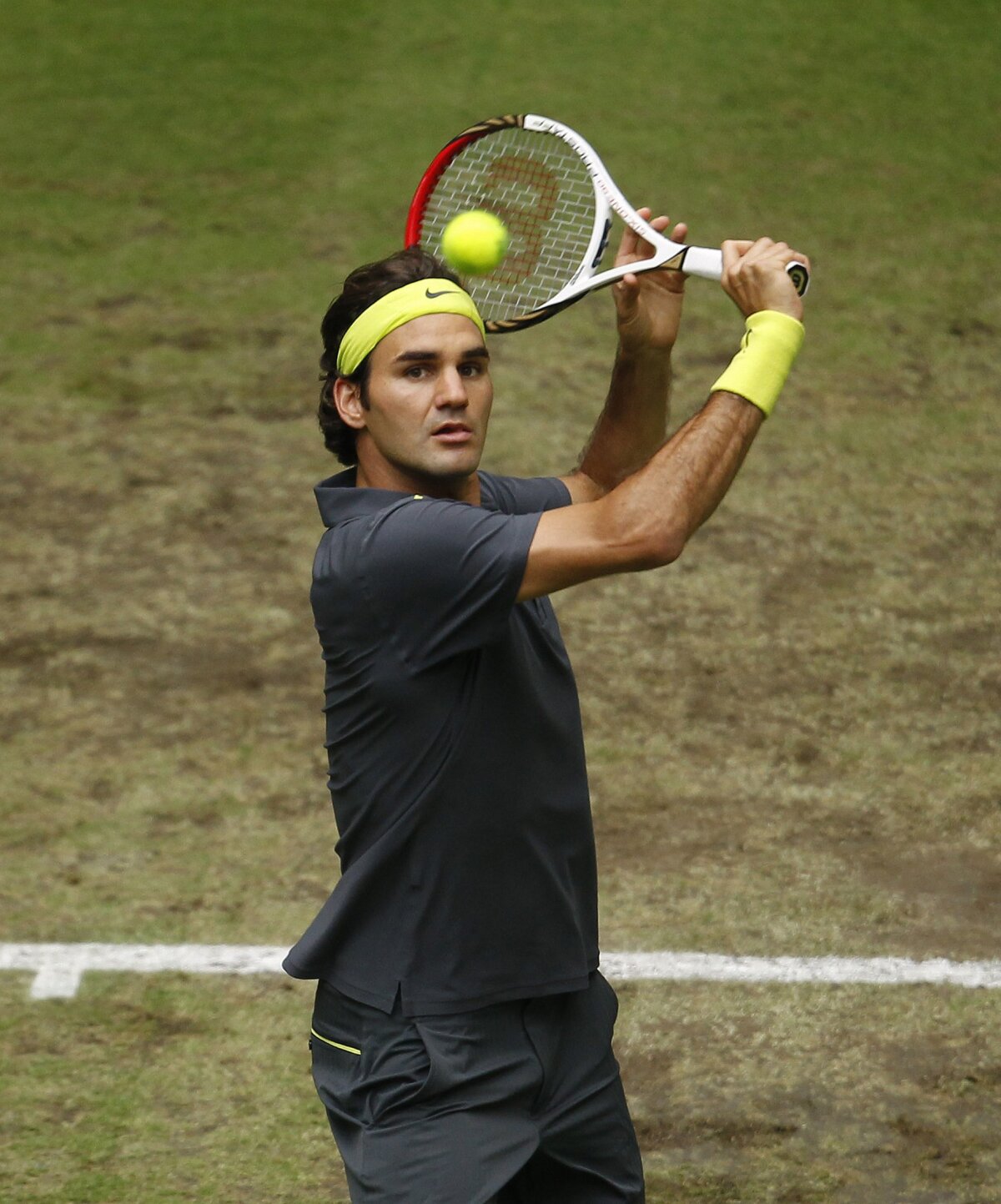 Reîncepe dominaţia lui Federer pe iarbă? Cu o condiţie, crede Tim Henman