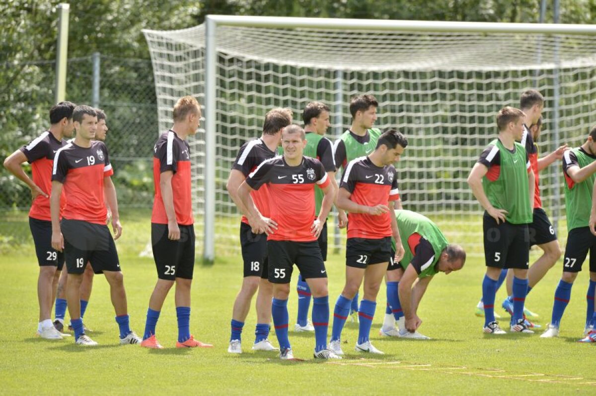 FOTO Dodele, stai pe vîrfuri! Metodele preparatorului german "i-au înghiţit" şi pe internaţionali