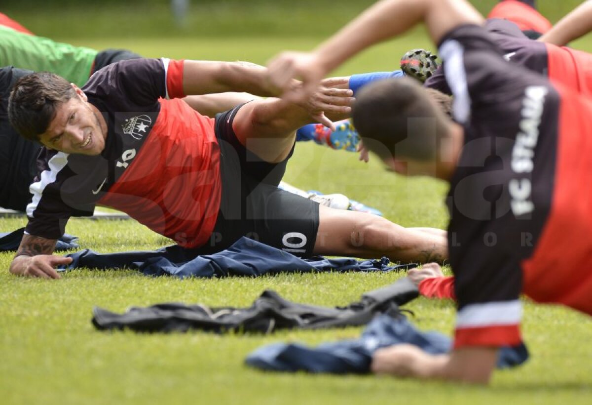 FOTO Dodele, stai pe vîrfuri! Metodele preparatorului german "i-au înghiţit" şi pe internaţionali