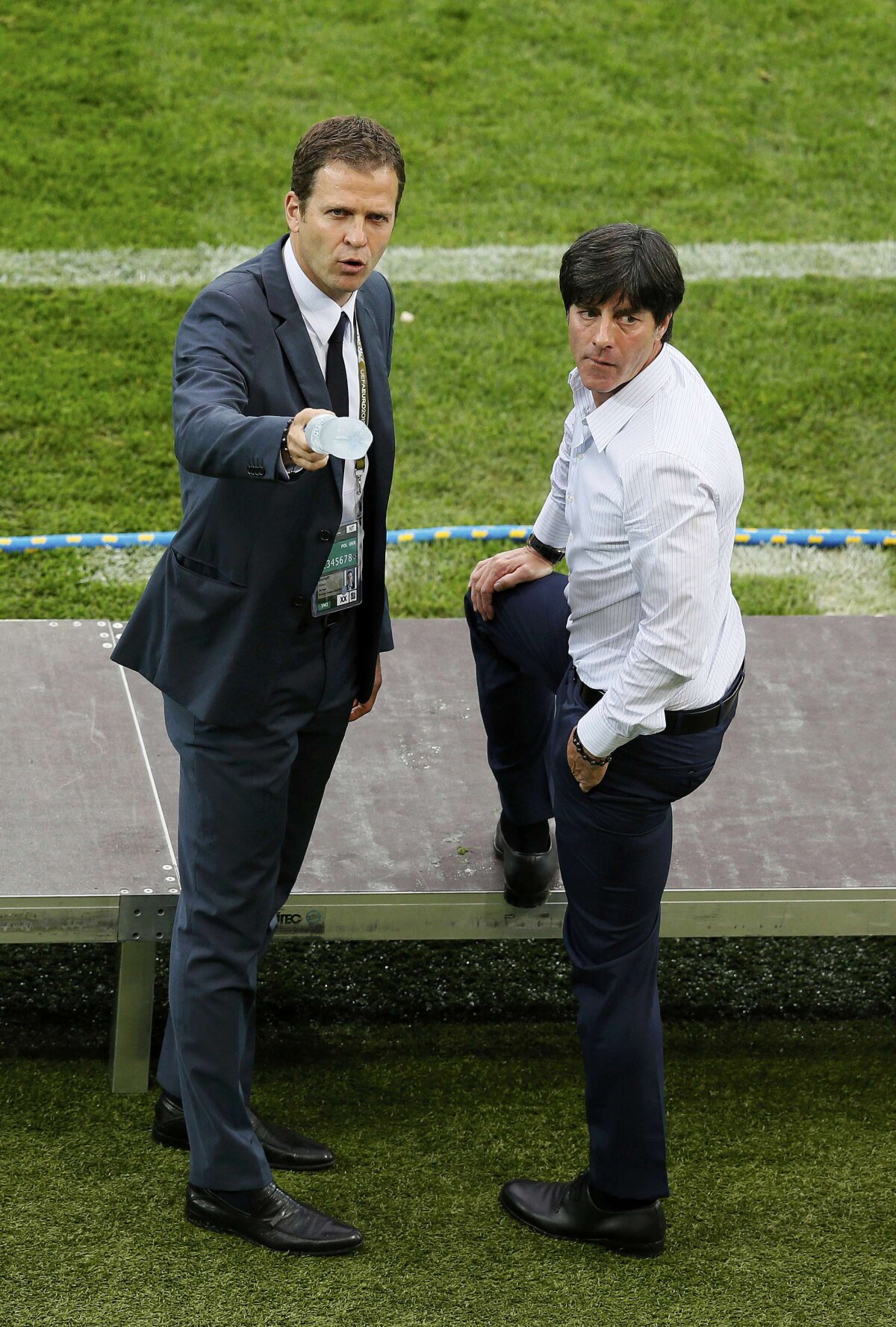 FOTO şi VIDEO Nemţii distrug visul elen şi aşteaptă Anglia ori Italia în semifinale