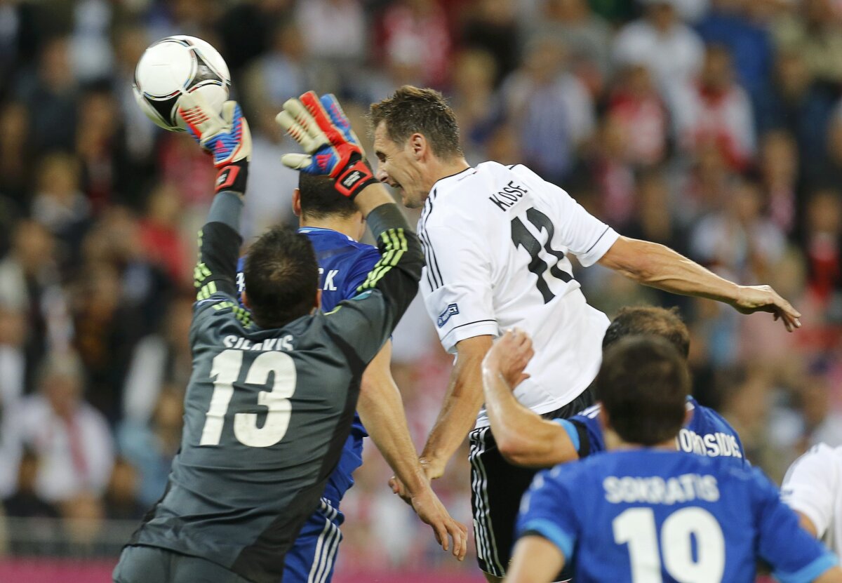 FOTO şi VIDEO Nemţii distrug visul elen şi aşteaptă Anglia ori Italia în semifinale