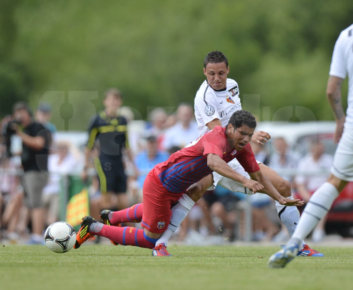 VIDEO + FOTO Steaua arată tot mai bine: triumf convingător cu campioana Elveţiei