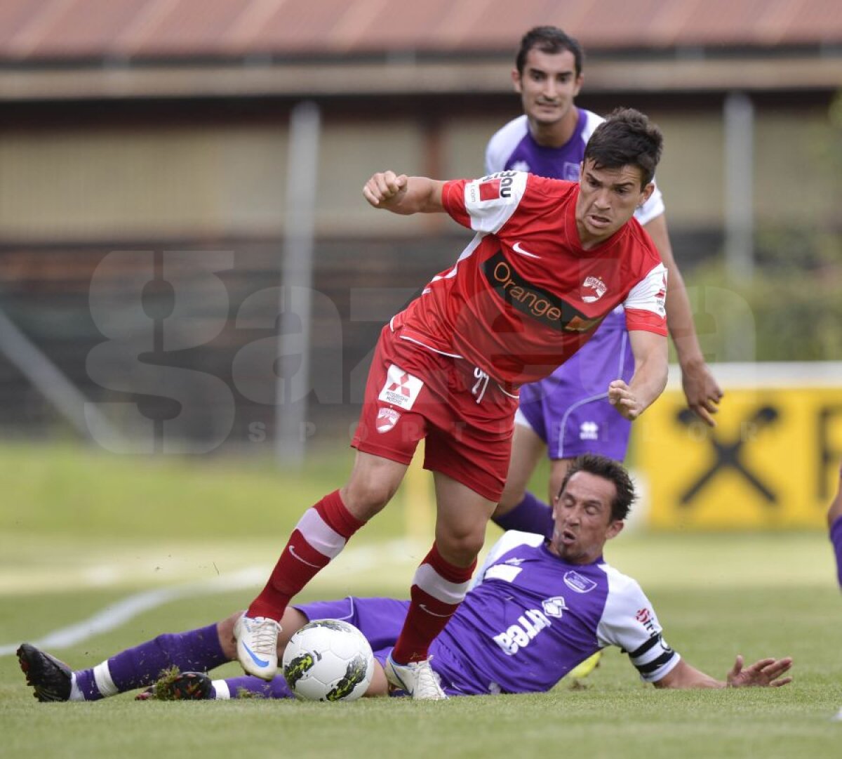 FOTO şi VIDEO "Cîinii" au început tare în Austria » Dinamo a învins cu 6-0 Klagenfurt în primul amical al verii