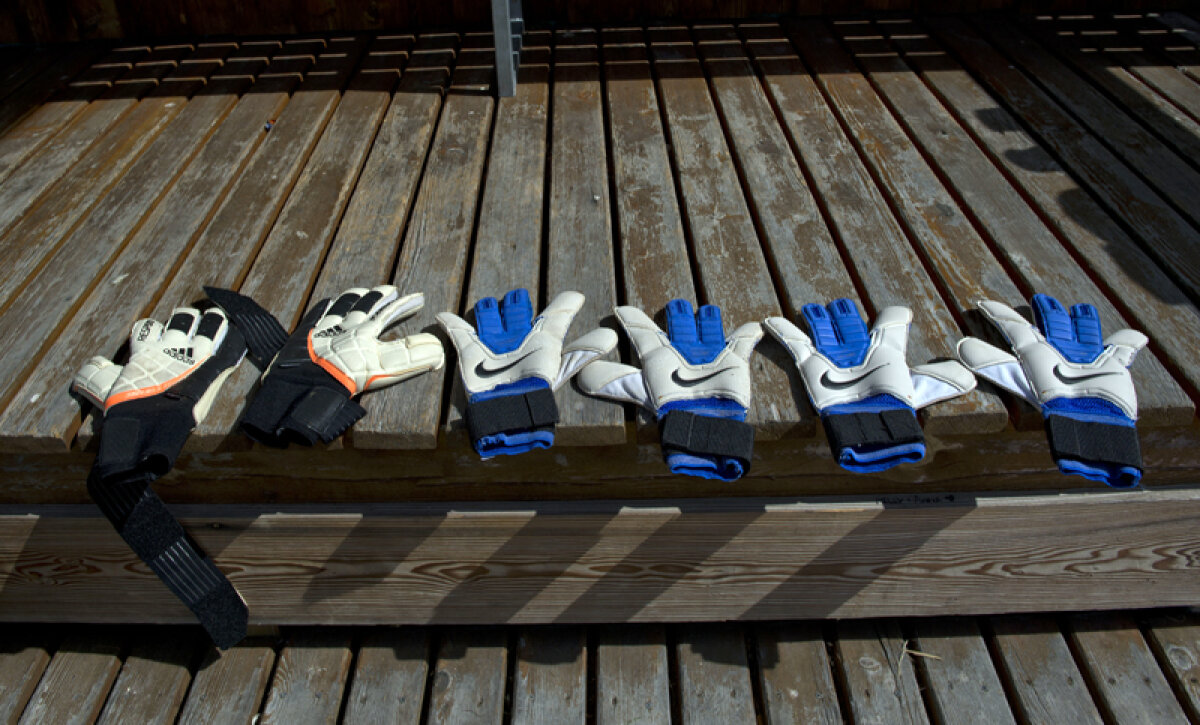 "Iubitele" din picioare » Cum îşi aleg fotbaliştii de la Steaua ghetele