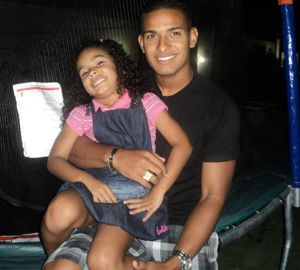 Tată la 17 ani! » Renan Silva are o fetiţă de 6 ani şi e un familist convins