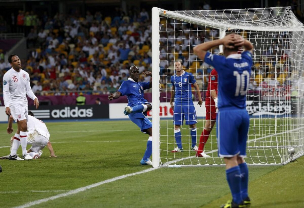 Anglia - Italia 2-4 » "Squadra Azzurra" ajunge în semifinale după loviturile de departajare